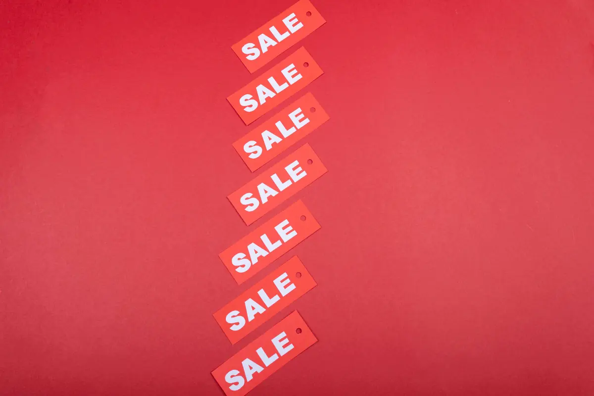 Impact of discounts on brand image