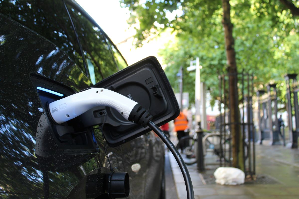 Electric Vehicle Sales: Targeting Consumers in a Changing Market